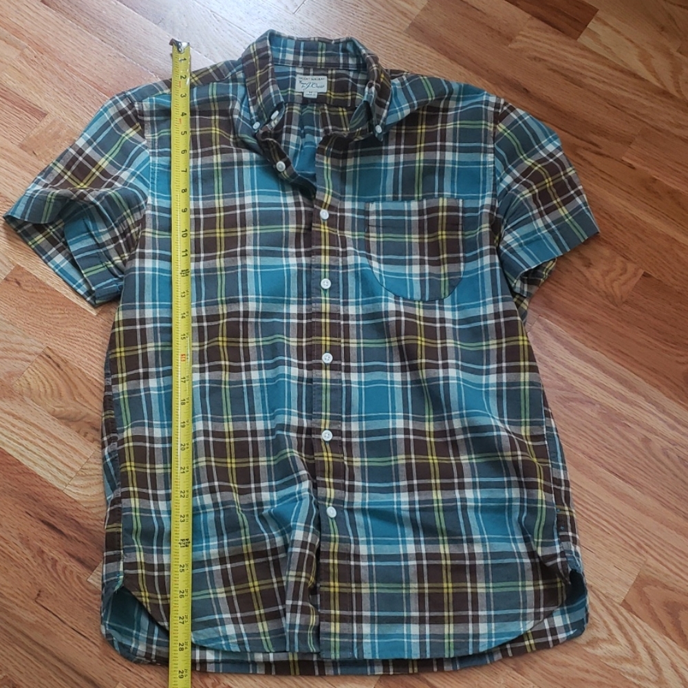 J. Crew oxford style short sleeved button shirt